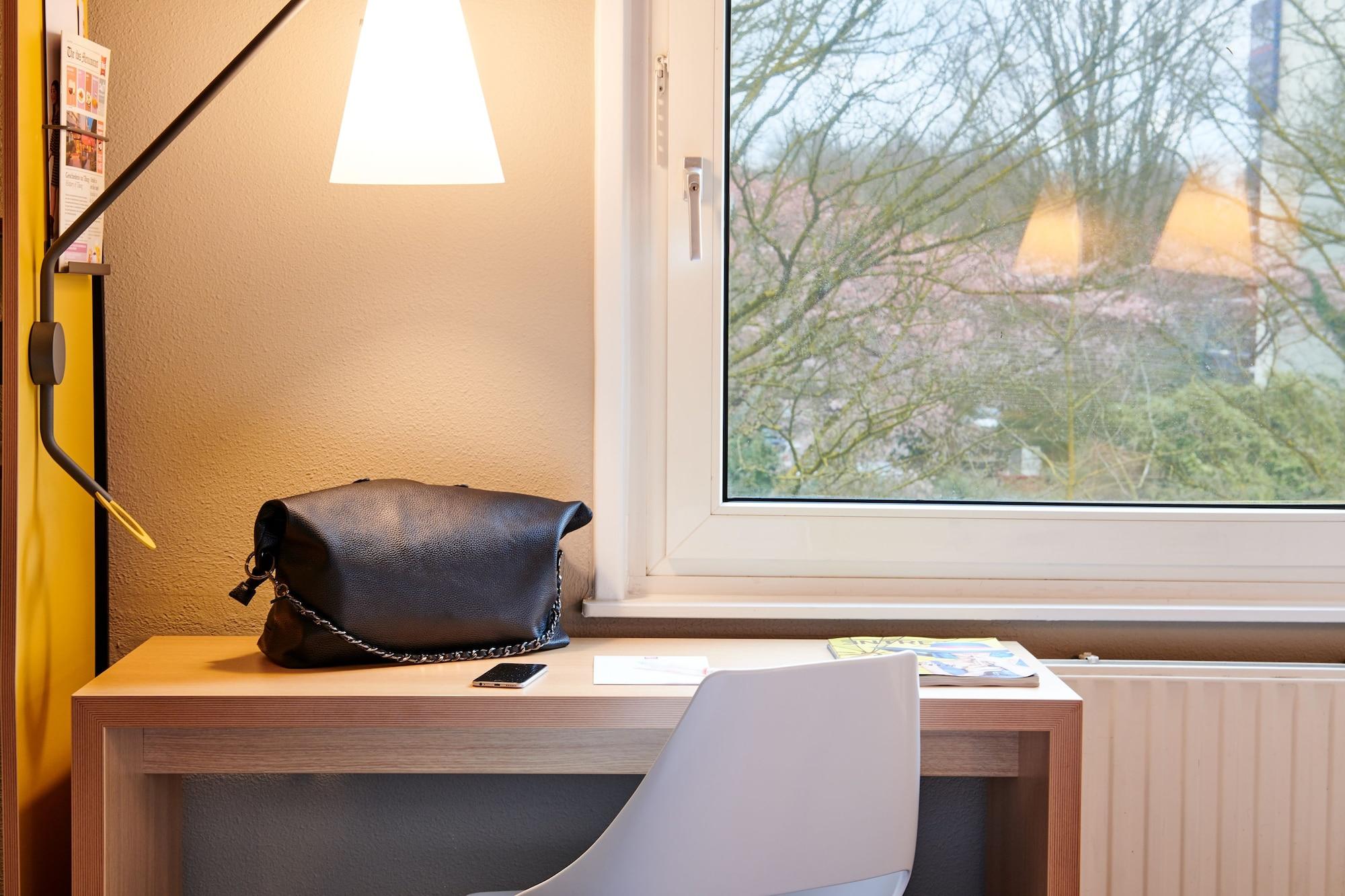 Ibis Tilburg Hotel Eksteriør billede