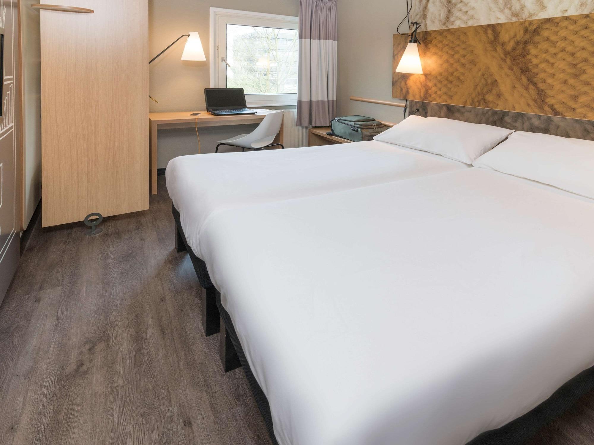 Ibis Tilburg Hotel Eksteriør billede