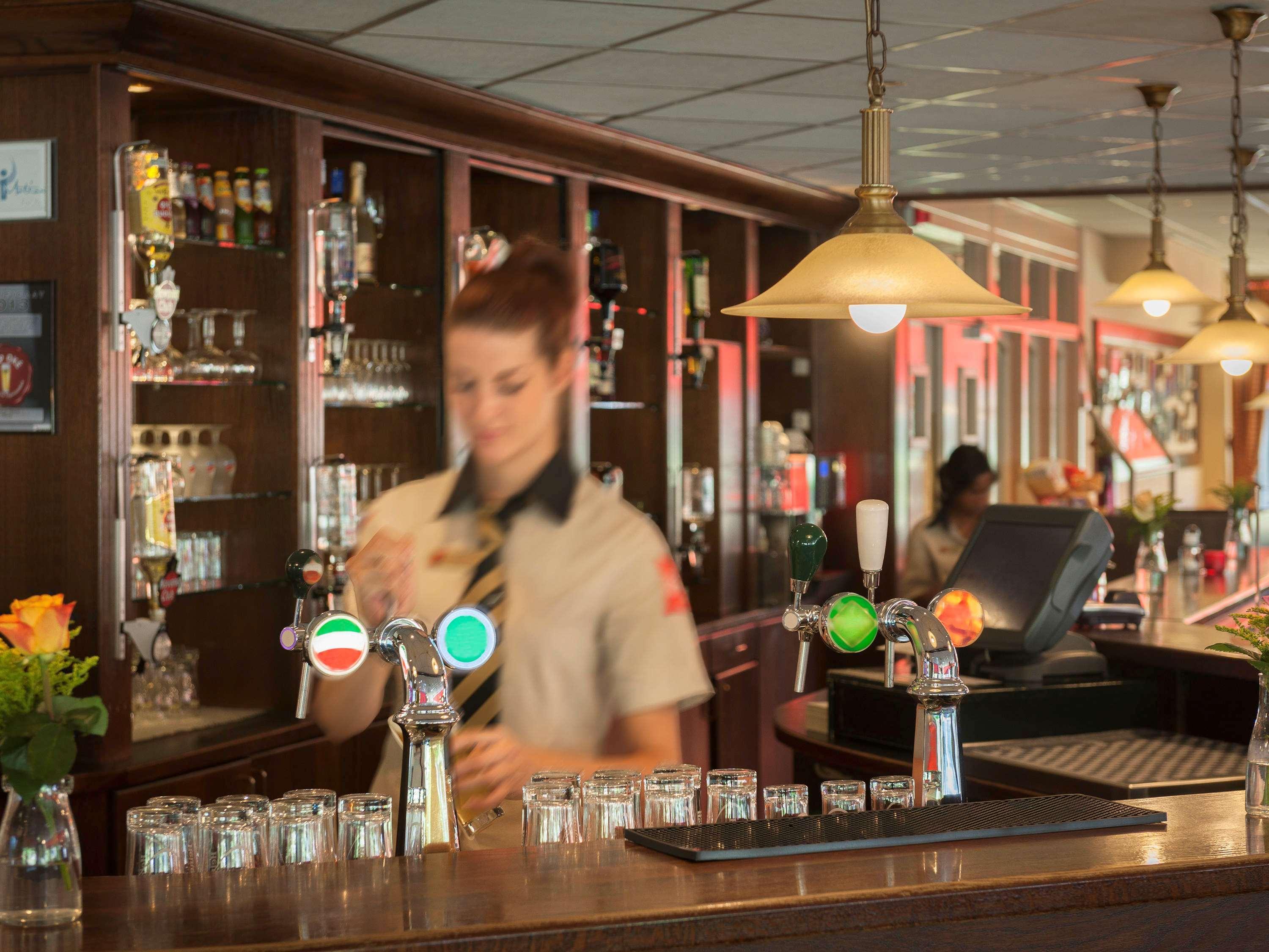 Ibis Tilburg Hotel Eksteriør billede