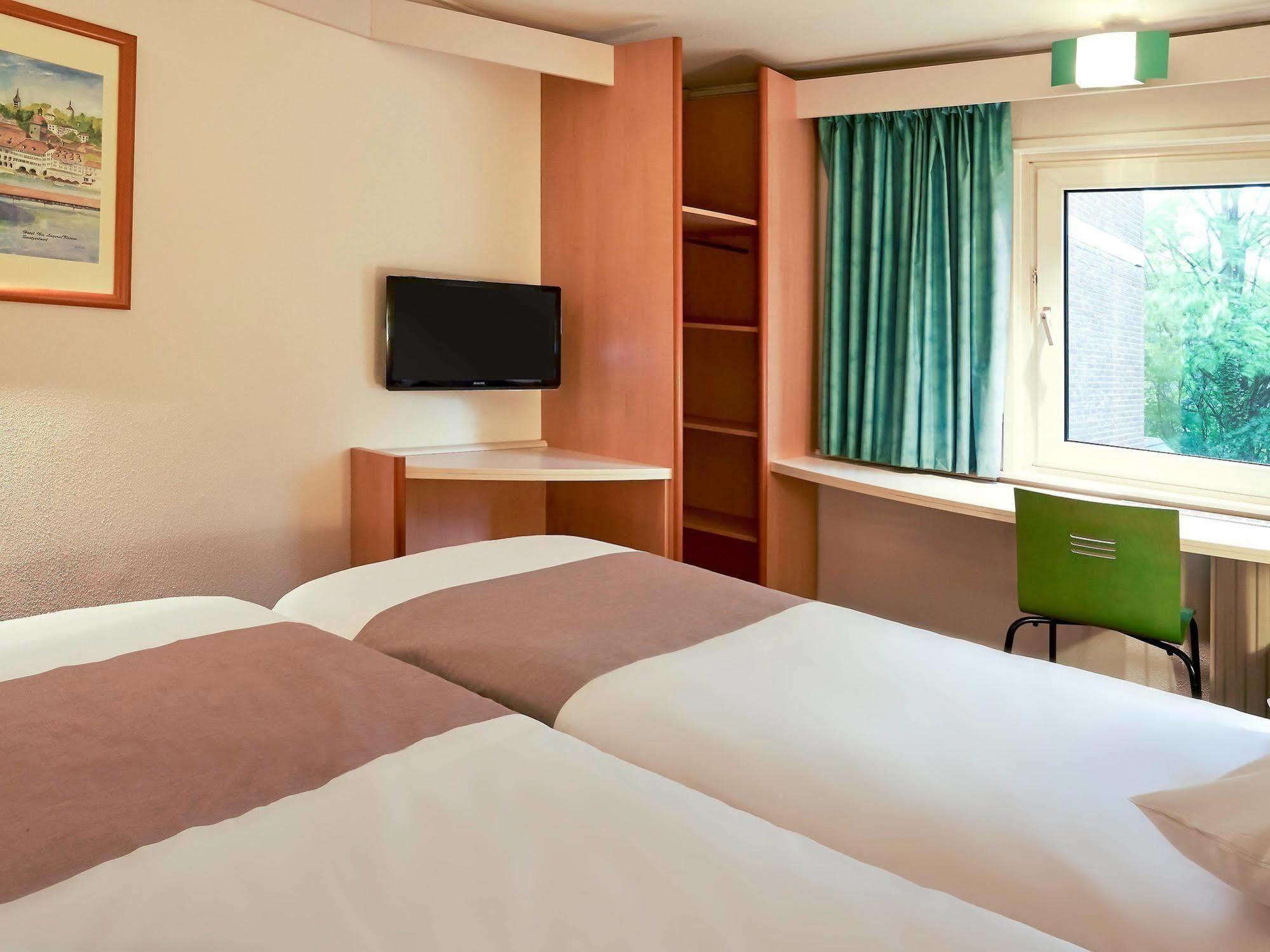 Ibis Tilburg Hotel Eksteriør billede